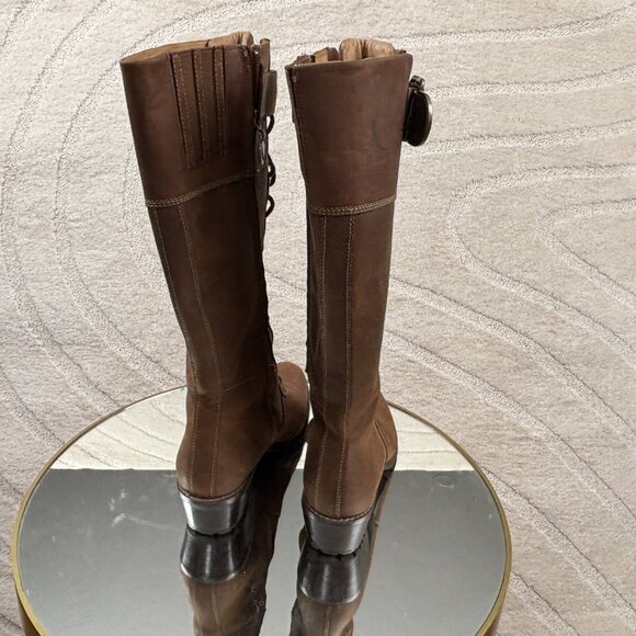 Red Wing Shoes Woman’s Leather zip up boots - Picture 7 of 9